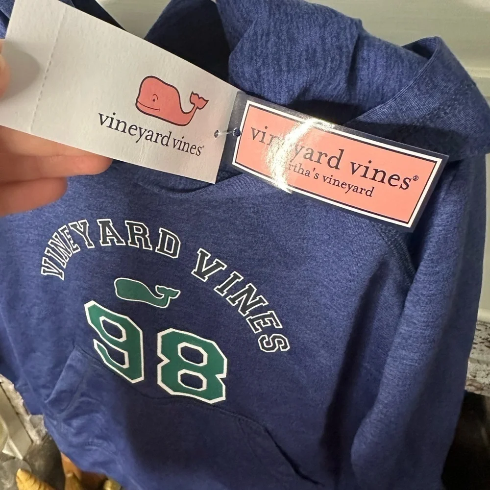 Vineyard Vines Boys Performance Hoodie Blue Graphic Logo Sweatshirt Size 5 NWT